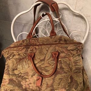 Purse/zippered travel bag